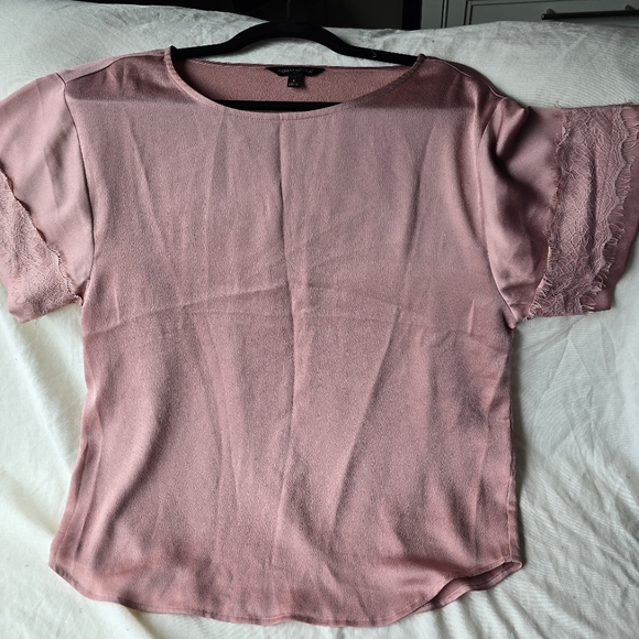 Banana Republic Satin Mauve Blouse Size Small - Picture 3 of 4